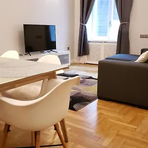  Apartment Supreme Center