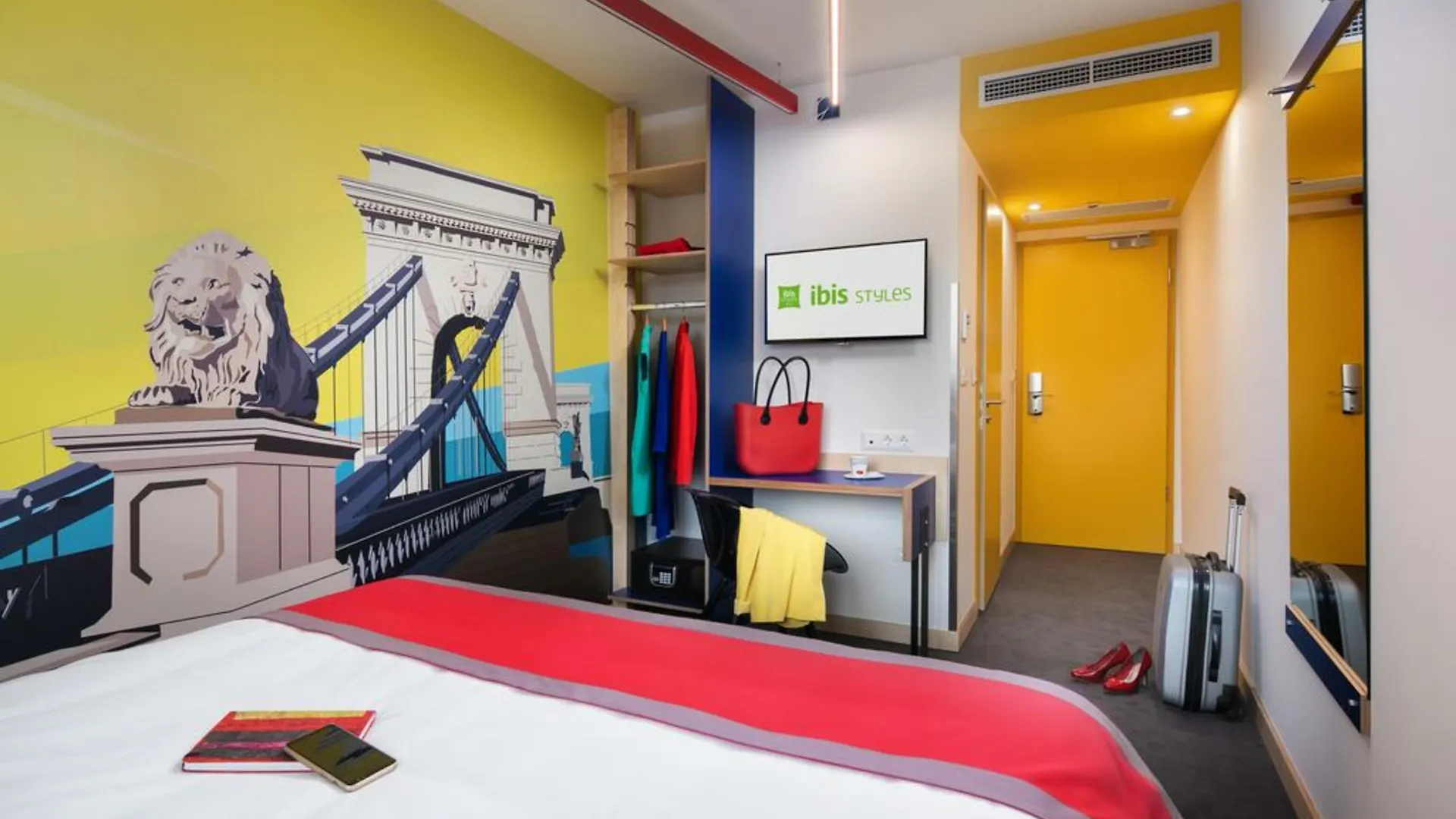 Ibis Styles Budapest Citywest 3*,