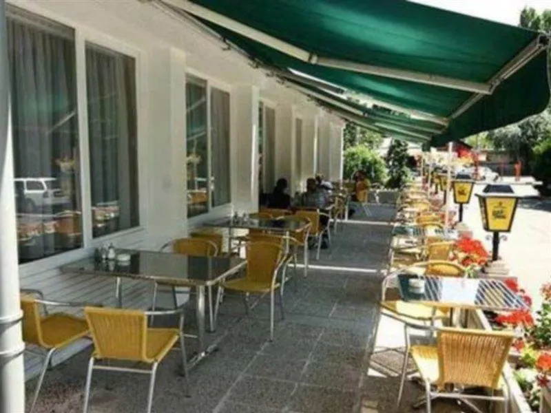 Ibis Styles Budapest Citywest 3*,
